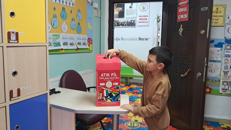 OKULLAR ARASI ÖDÜLLÜ ATIK PİL TOPLAMA KAMPANYASI BAŞLADI