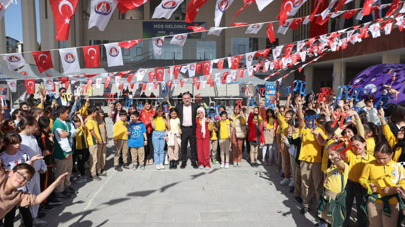 SİNCAN’DA “DÜNYA MATEMATİK GÜNÜ” ETKİNLİKLERLE KUTLANDI