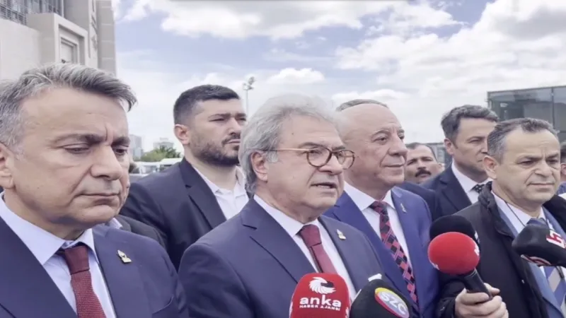 Ümit Özdağ'ın duruşması 10 Eylül'e ertelendi