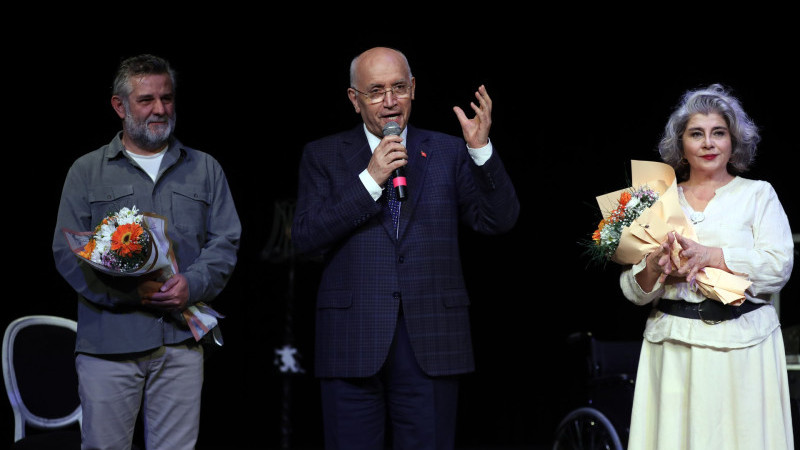 Yenimahalle Tiyatro Festivali’ni 25 bin seyirci izledi