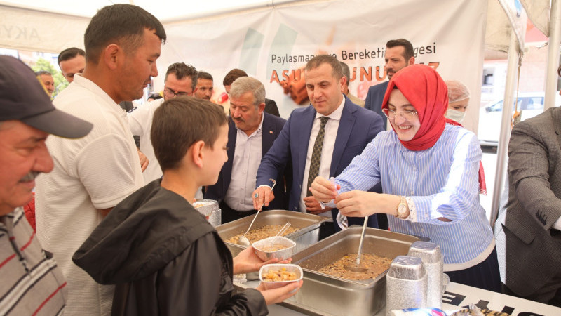Akyurt’ta Muharrem Ayı Bereketi: 20 Bin Kişiye Aşure İkramı