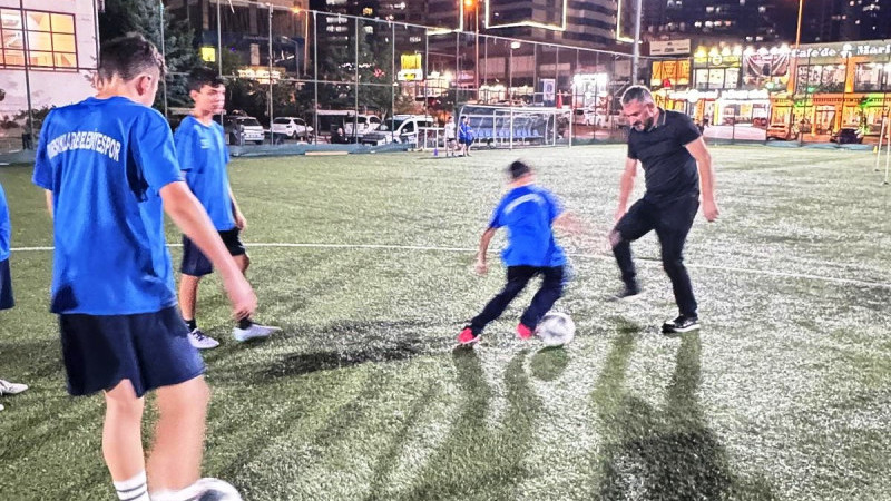 Ertuğrul Başkan’dan Sporculara Moral Ziyareti