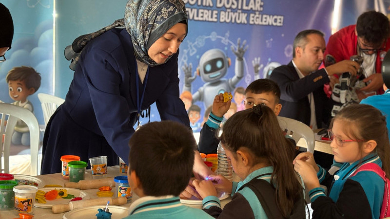 SİNCAN BİLİM ŞENLİĞİ BAŞLADI